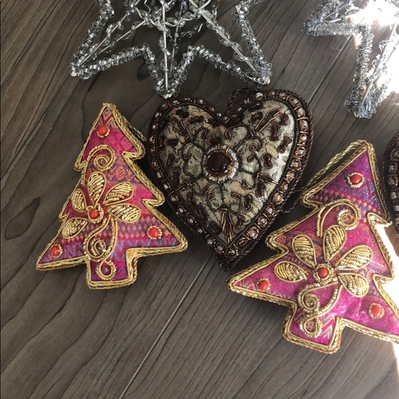 7 Christmas Ornaments - Picture 3 of 4